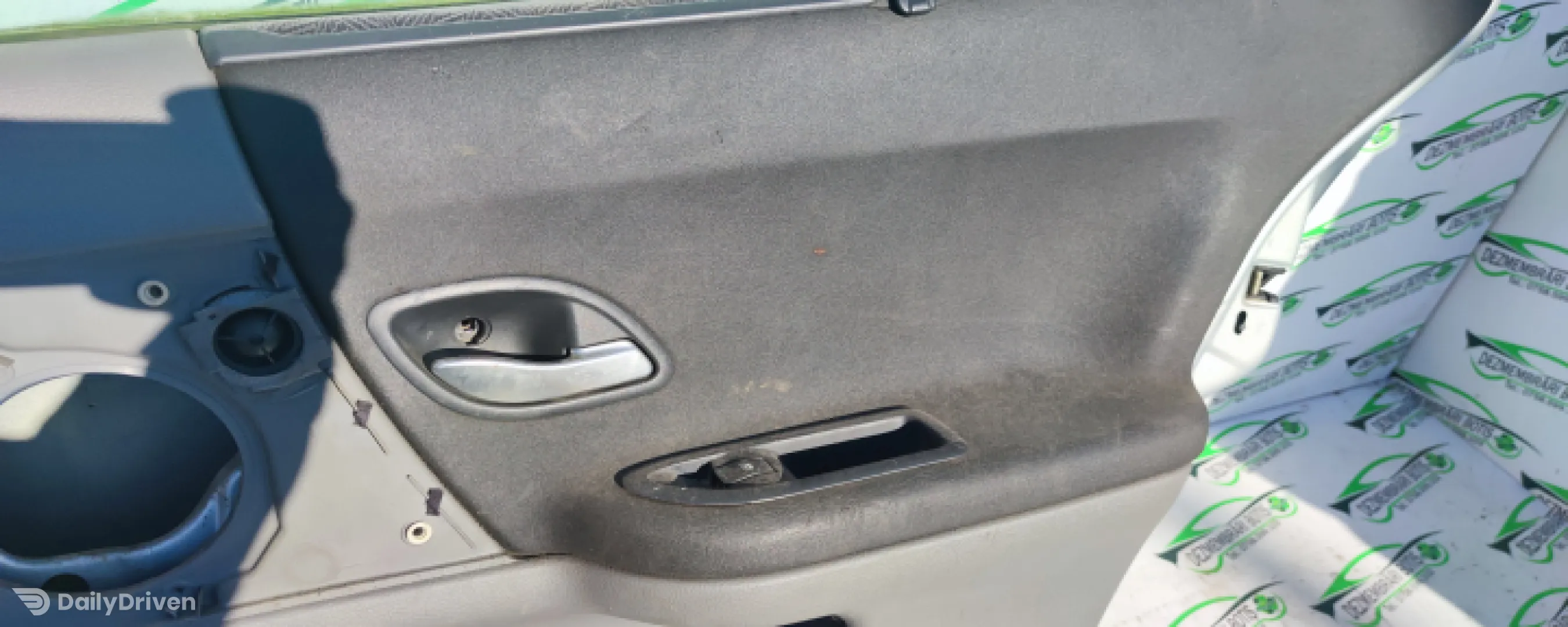 Maner deschidere din interior usa spate dreapta Renault Laguna 2 [2001 - 2005] Grandtour wagon 1.6 MT (110 hp)