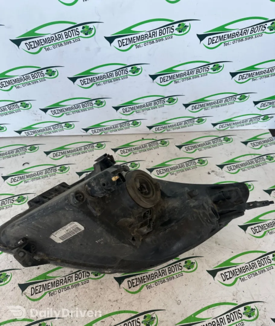 Far stanga 35300-62J11 Suzuki Swift 3 [2004 - 2010] Hatchback 5-usi 1.3 MT (92 hp)