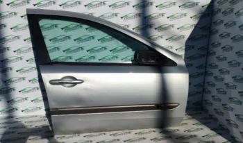 Usa fata dreapta Renault Laguna 2 [2001 - 2005] Grandtour wagon 1.6 MT (110 hp)