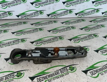 Soclu becuri lampa stop pe aripa dreapta Dacia Logan  [facelift] [2007 - 2012] MCV wagon 1.5 D MT (86 hp)