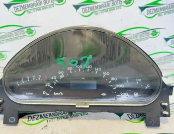 Ceasuri bord Mercedes-Benz A-Class W168 [1997 - 2001] Hatchback A 160 MT (102 hp)