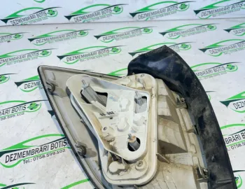 Lampa stop dreapta pe aripa Opel Astra H [2004 - 2007] wagon 1.9 CDTI MT (120 hp)