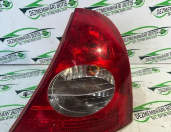 Lampa stop dreapta pe aripa Renault Clio 2 [facelift] [2001 - 2005] Hatchback 5-usi 1.5 dCi MT (65 hp)