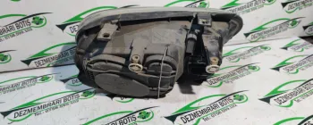 Far stanga Volkswagen VW Golf 4 [1997 - 2006] Hatchback 5-usi 1.6 MT (105 hp)