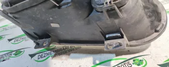 Far stanga Volkswagen VW Golf 4 [1997 - 2006] Hatchback 5-usi 1.6 MT (105 hp)