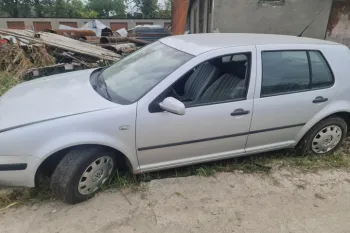 Cric Volkswagen VW Golf 4 [1997 - 2006] Hatchback 5-usi 1.6 MT (105 hp)