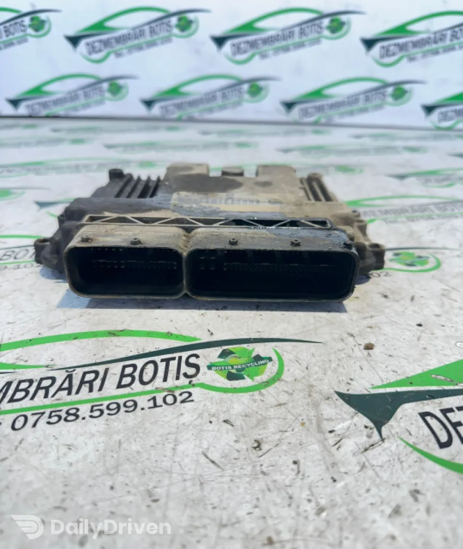 Calculator motor ECU 0 281 015 767 Opel Astra H [2004 - 2007] wagon 1.9 CDTI MT (120 hp)