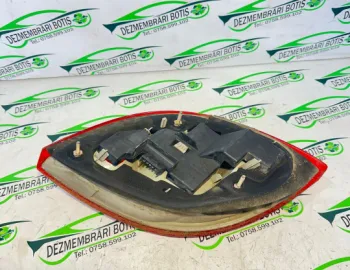 Lampa stop stanga pe aripa Ford Ka  [1996 - 2008] Hatchback 3-usi 1.3 MT (60 hp)