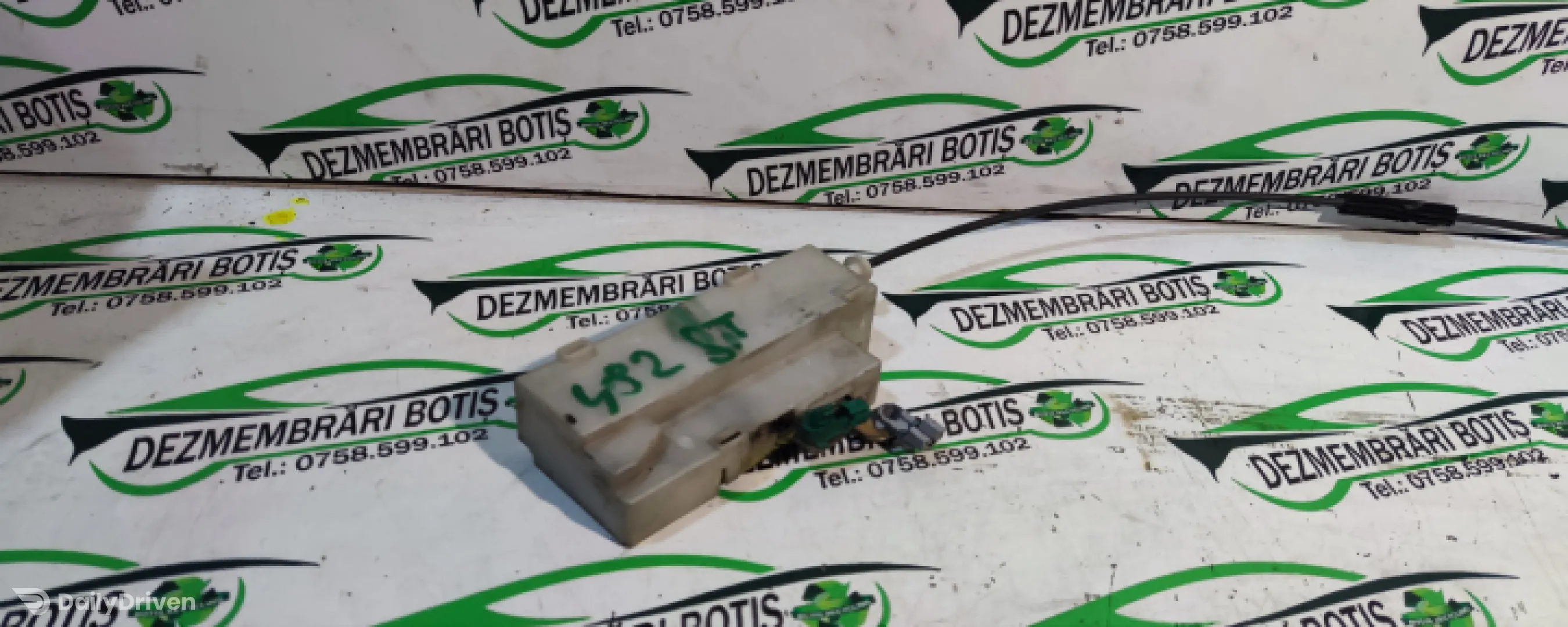 Broasca usa stanga Ford Ka  [1996 - 2008] Hatchback 3-usi 1.3 MT (60 hp)