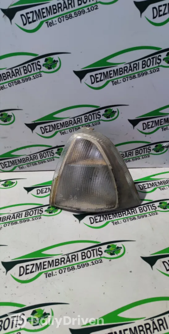 Lampa semnalizare fata stanga Dacia Solenza  [2003 - 2005] Sedan 1.4 MT (75 hp)
