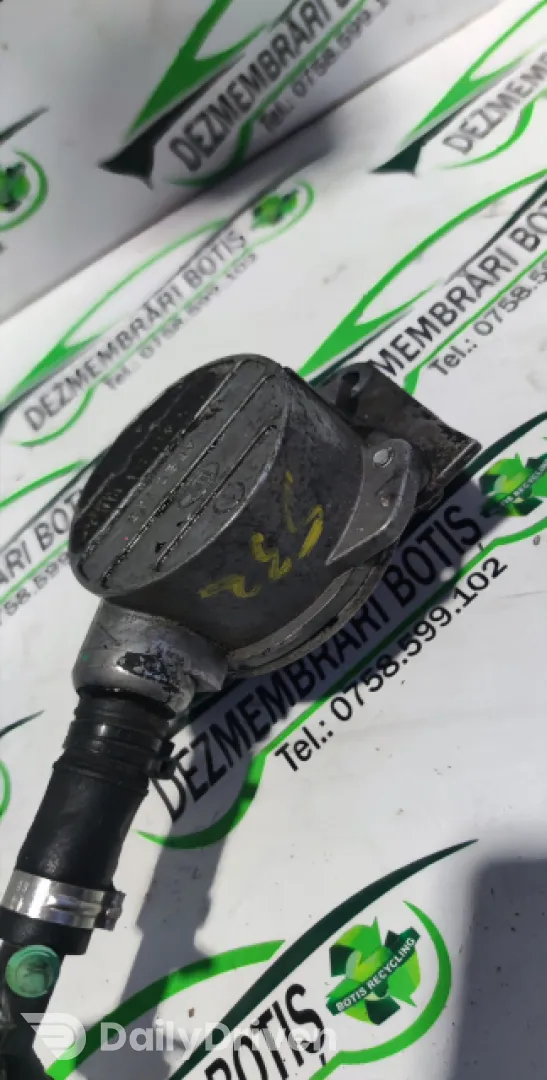 Pompa vacuum Volkswagen VW Polo 3 6N [1994 - 2001] Variant wagon 1.9 D MT (68 hp)