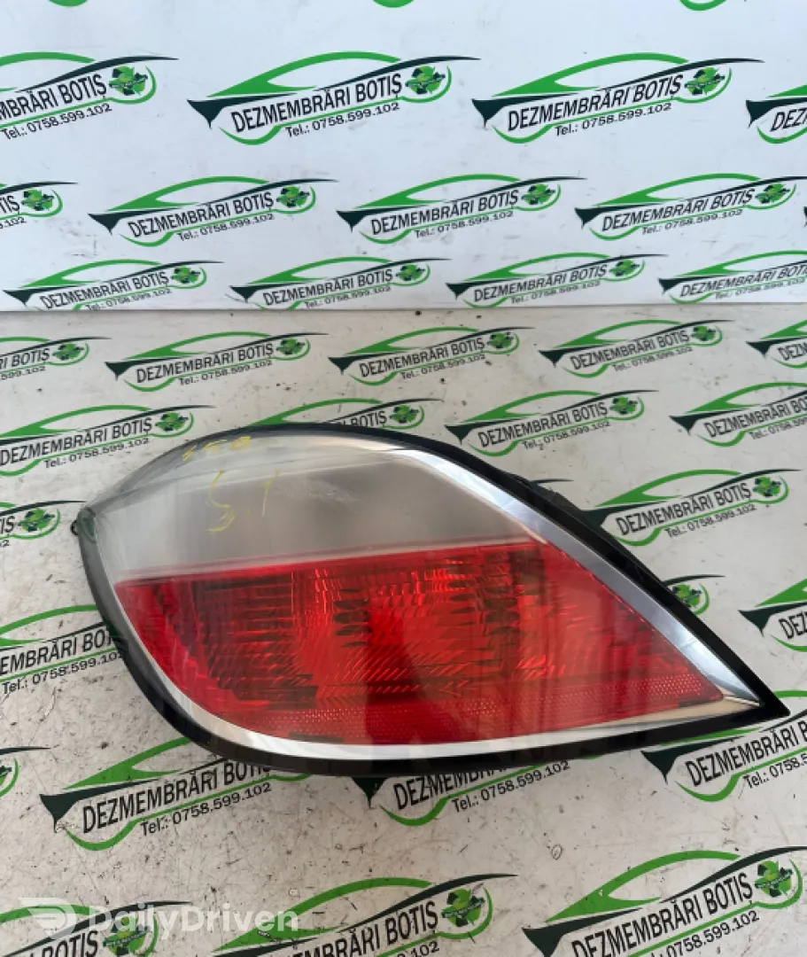 Lampa stop stanga pe aripa Opel Astra H [2004 - 2007] Hatchback 1.9 CDTI MT (150 hp)