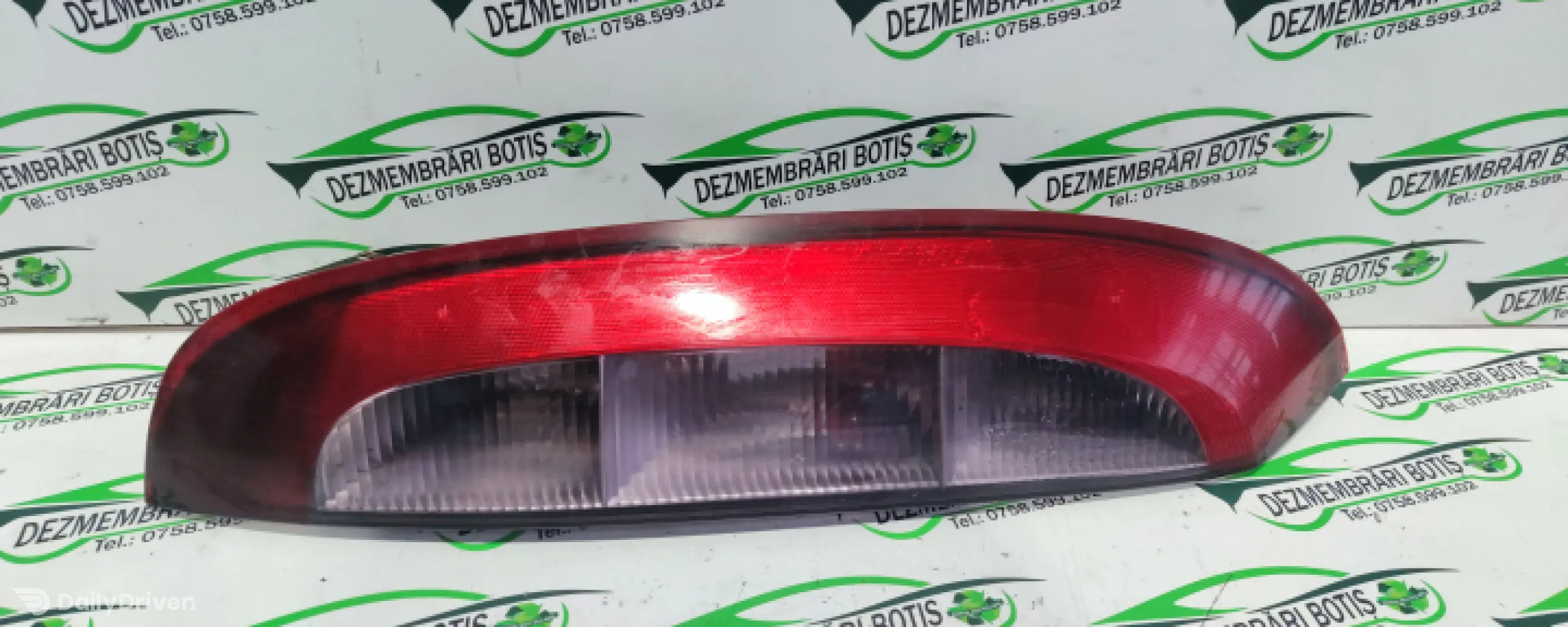 Lampa stop stanga pe aripa 09114336 Opel Corsa C [2000 - 2003] Hatchback 3-usi 1.0 MT (58 hp)