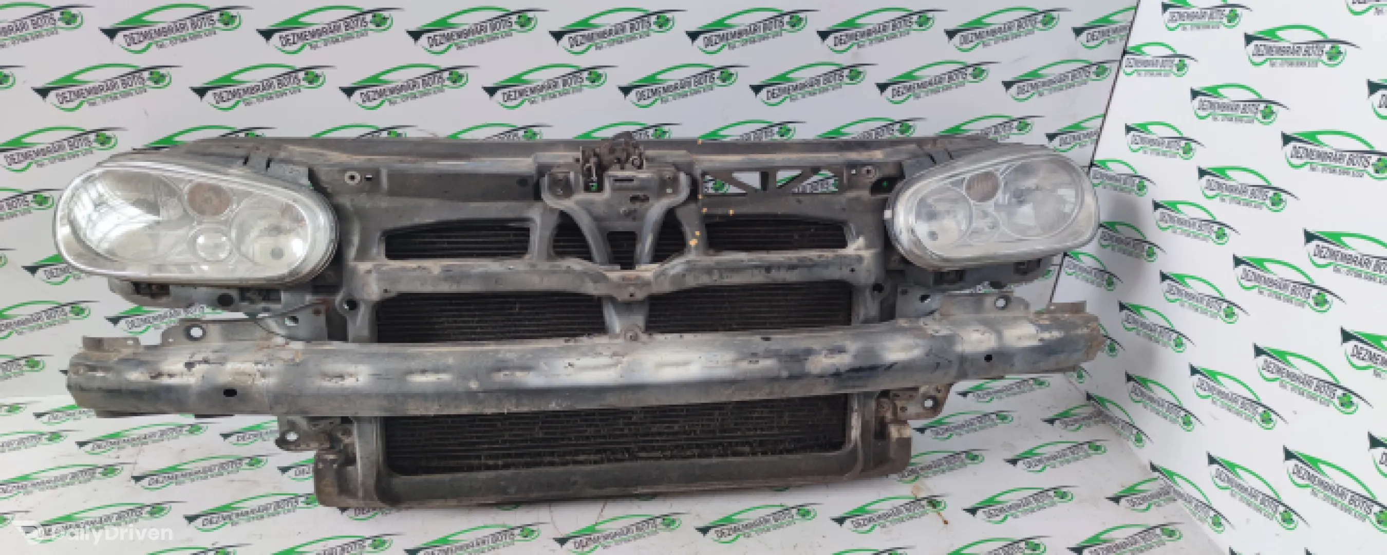 Radiator apa racire motor Volkswagen VW Golf 4 [1997 - 2006] wagon 1.9 TDI MT (101 hp)
