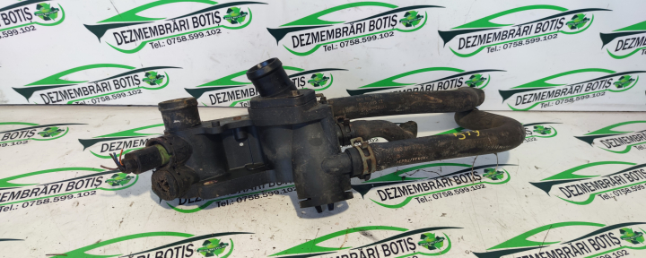 Carcasa termostat Volkswagen VW Polo 3 6N [facelift] [2000 - 2002] Hatchback 5-usi 1.4 MT (60 hp)