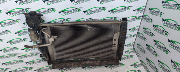 Radiator apa racire motor Mercedes-Benz A-Class W168 [1997 - 2001] Hatchback A 140 MT (82 hp)