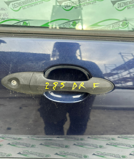 Maner deschidere din exterior usa fata dreapta Ford Focus  [1998 - 2004] Hatchback 5-usi 1.6 MT (101 hp)