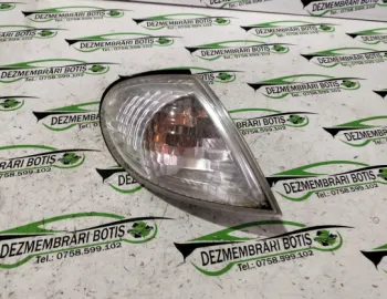 Lampa semnalizare fata dreapta Nissan Almera N16 [2000 - 2003] Hatchback 5-usi 1.5 MT (98 hp)