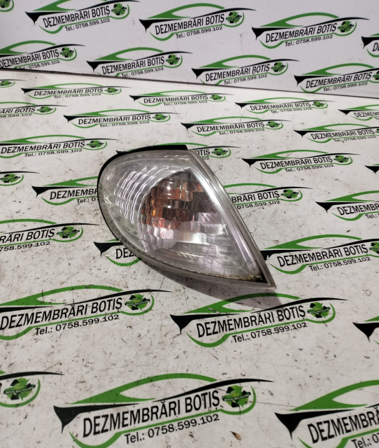 Lampa semnalizare fata dreapta Nissan Almera N16 [2000 - 2003] Hatchback 5-usi 1.5 MT (98 hp)