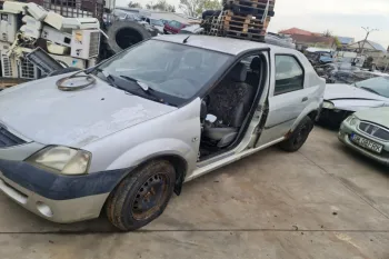 Far dreapta Dacia Logan  [2004 - 2008] Sedan 1.4 MT (75 hp)