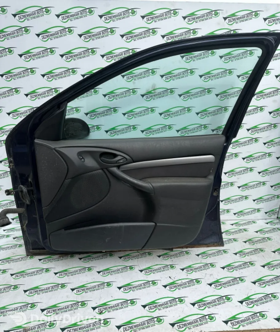 Usa fata dreapta Ford Focus  [1998 - 2004] Hatchback 5-usi 1.6 MT (101 hp)