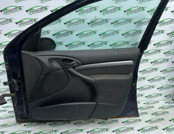 Usa fata dreapta Ford Focus  [1998 - 2004] Hatchback 5-usi 1.6 MT (101 hp)