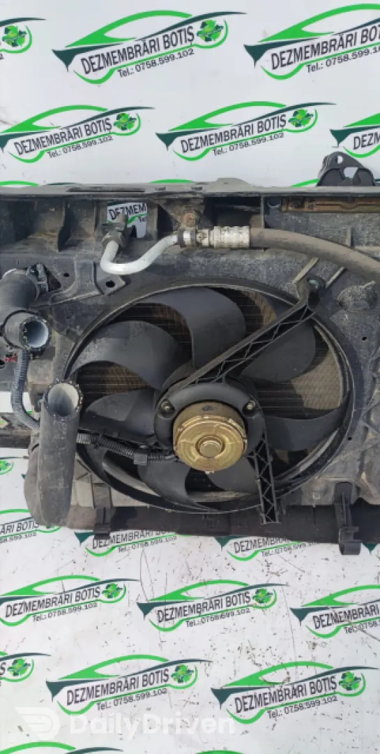 Electroventilator racire motor Volkswagen VW Polo 3 6N [facelift] [2000 - 2002] Hatchback 5-usi 1.4 16V MT (101 hp)