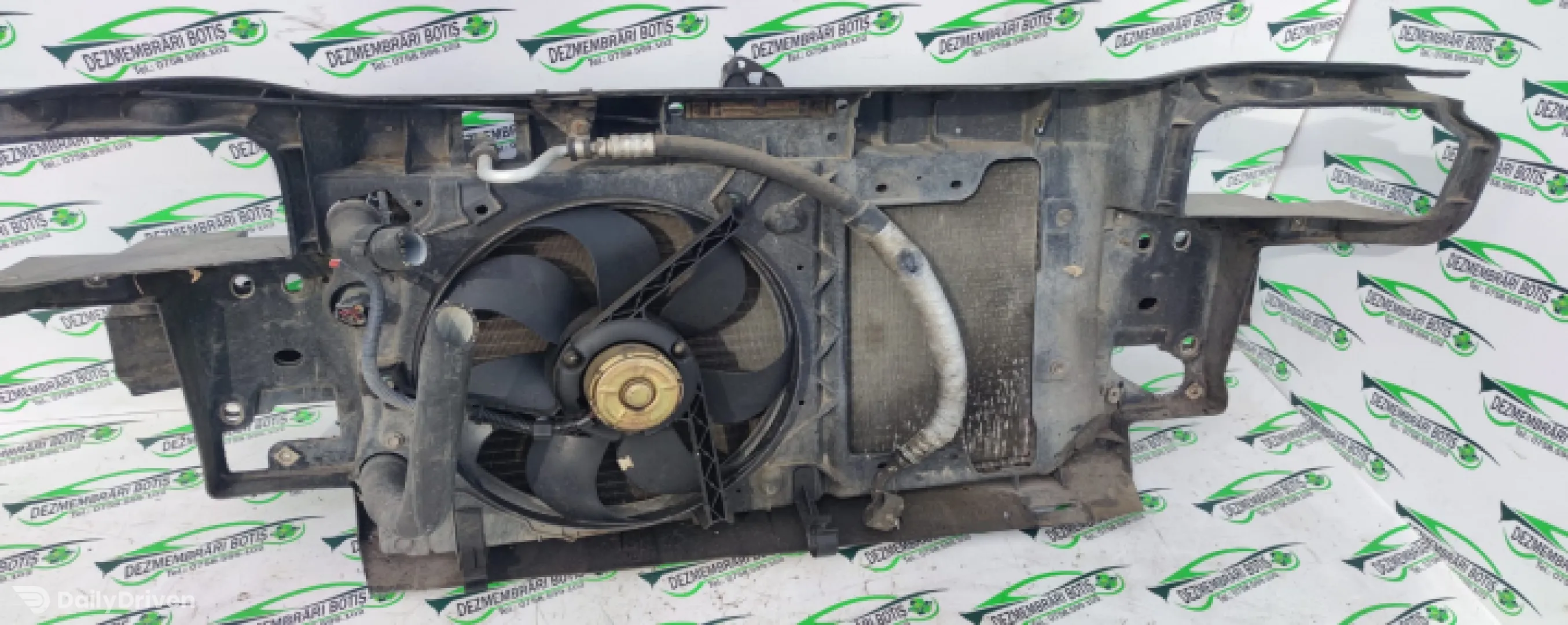 Radiator apa racire motor Volkswagen VW Polo 3 6N [facelift] [2000 - 2002] Hatchback 5-usi 1.4 16V MT (101 hp)