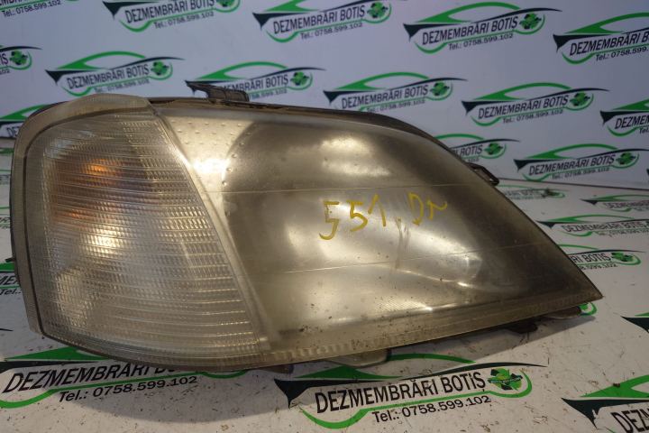 Far dreapta 8200211006 Dacia Logan  [2004 - 2008] Sedan 1.4 MT (75 hp)