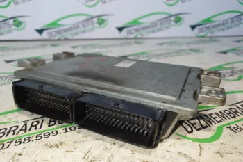 Calculator motor ECU S110140011 A Dacia Logan  [2004 - 2008] Sedan 1.4 MT (75 hp)