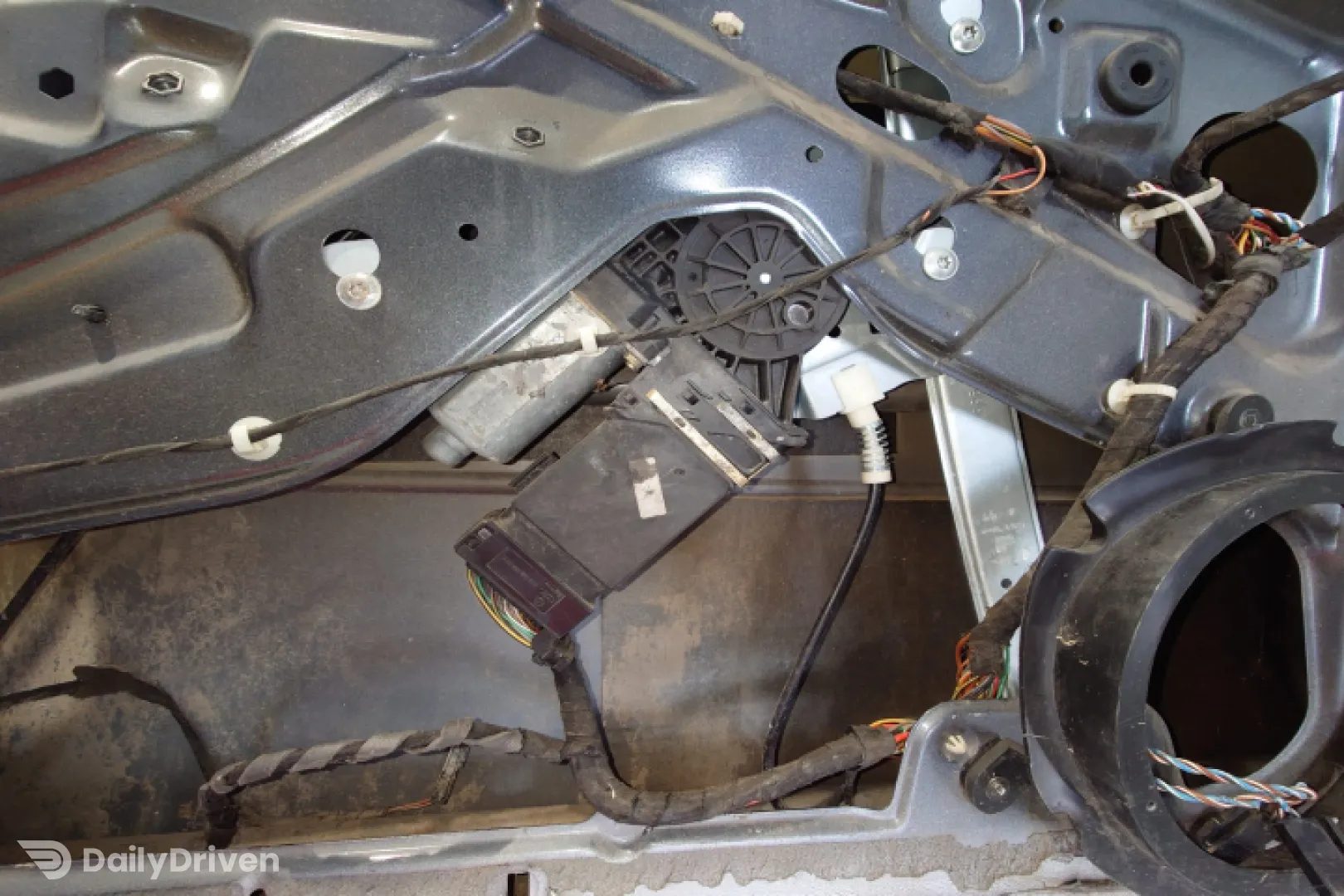 Macara geam fata stanga electrica Skoda Octavia  [facelift] [2000 - 2010] Liftback 5-usi 1.9 TDI MT (110 hp)