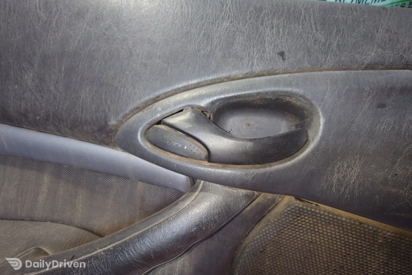 Maner deschidere din interior usa spate stanga Ford Focus  [1998 - 2004] wagon 5-usi 1.8 Tddi MT (90 hp)