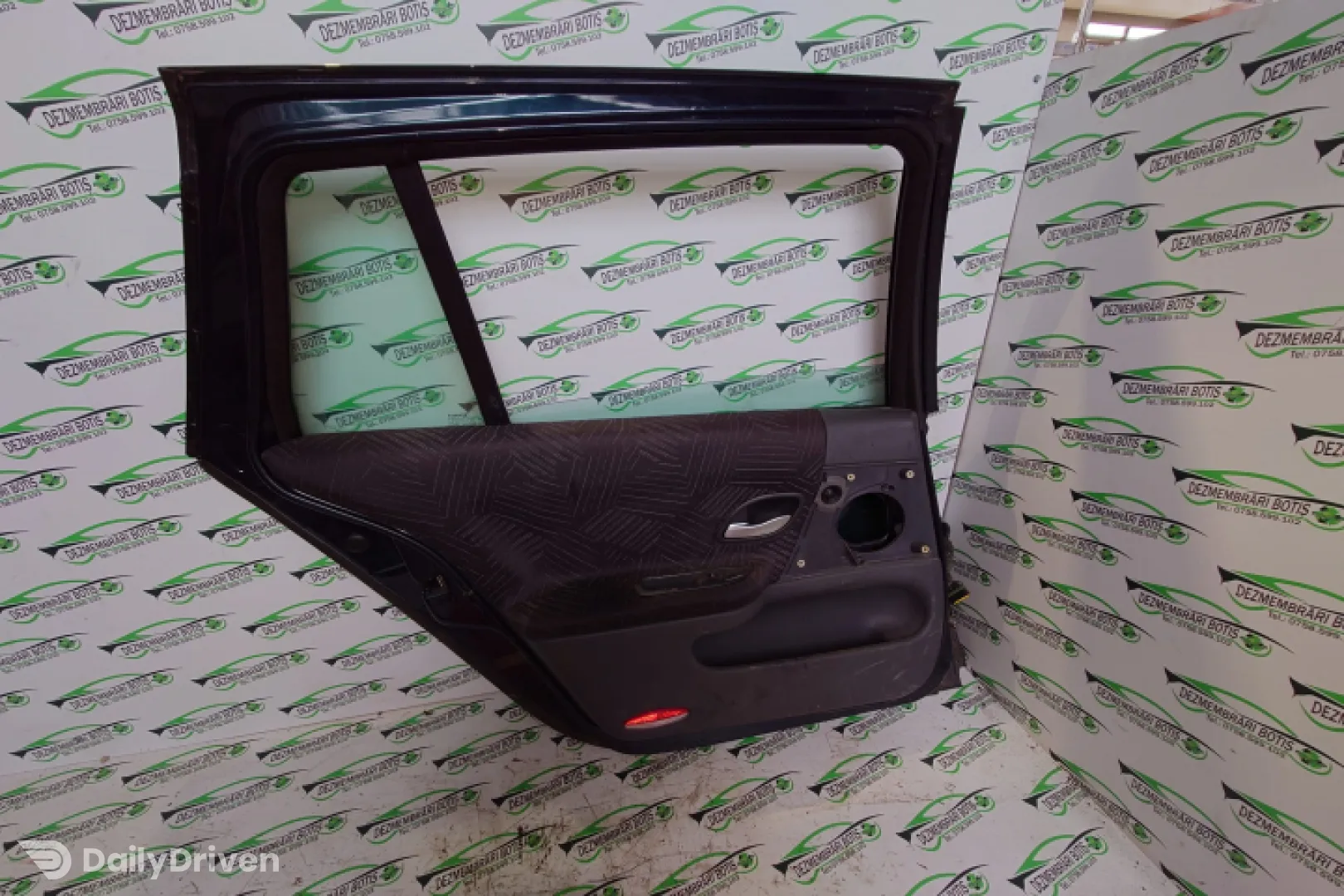 Maner deschidere din interior usa spate stanga Renault Laguna 2 [2001 - 2005] Liftback 1.6 MT (110 hp)