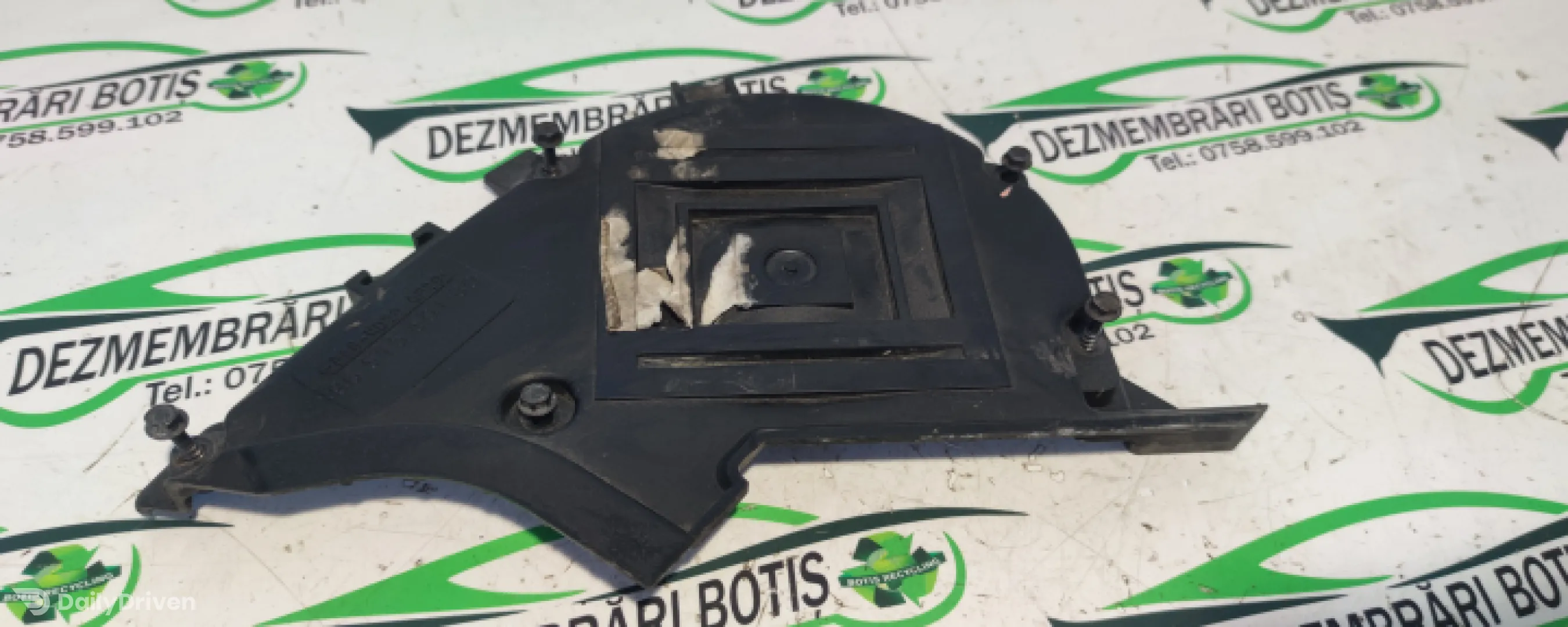 Capac distributie inferior Peugeot 407  [2004 - 2010] Sedan 1.6 HDi MT (109 hp) CU FILTRU DE PARTICULE
