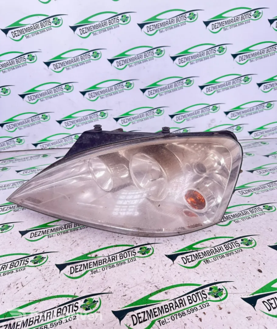 Far stanga Ford Galaxy  [facelift] [2000 - 2006] Minivan 1.9 TDi MT (115 hp)
