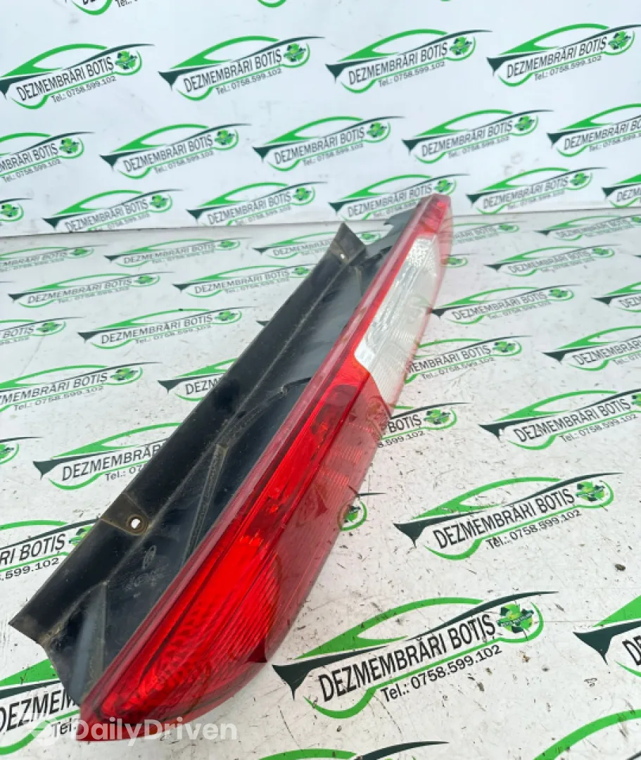 Lampa stop dreapta pe aripa Ford Focus 2 [2004 - 2008] Hatchback 5-usi 1.6 TDCi MT (109 hp)