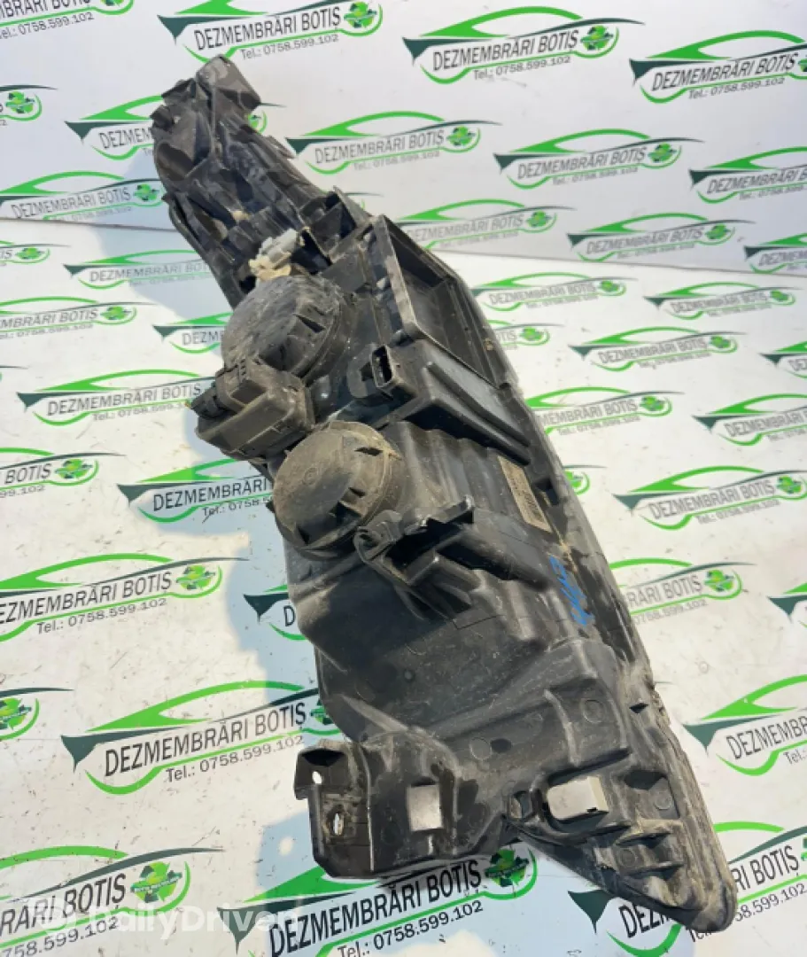Far dreapta 8200002847 Renault Laguna 2 [2001 - 2005] Grandtour wagon 1.8 MT (123 hp)