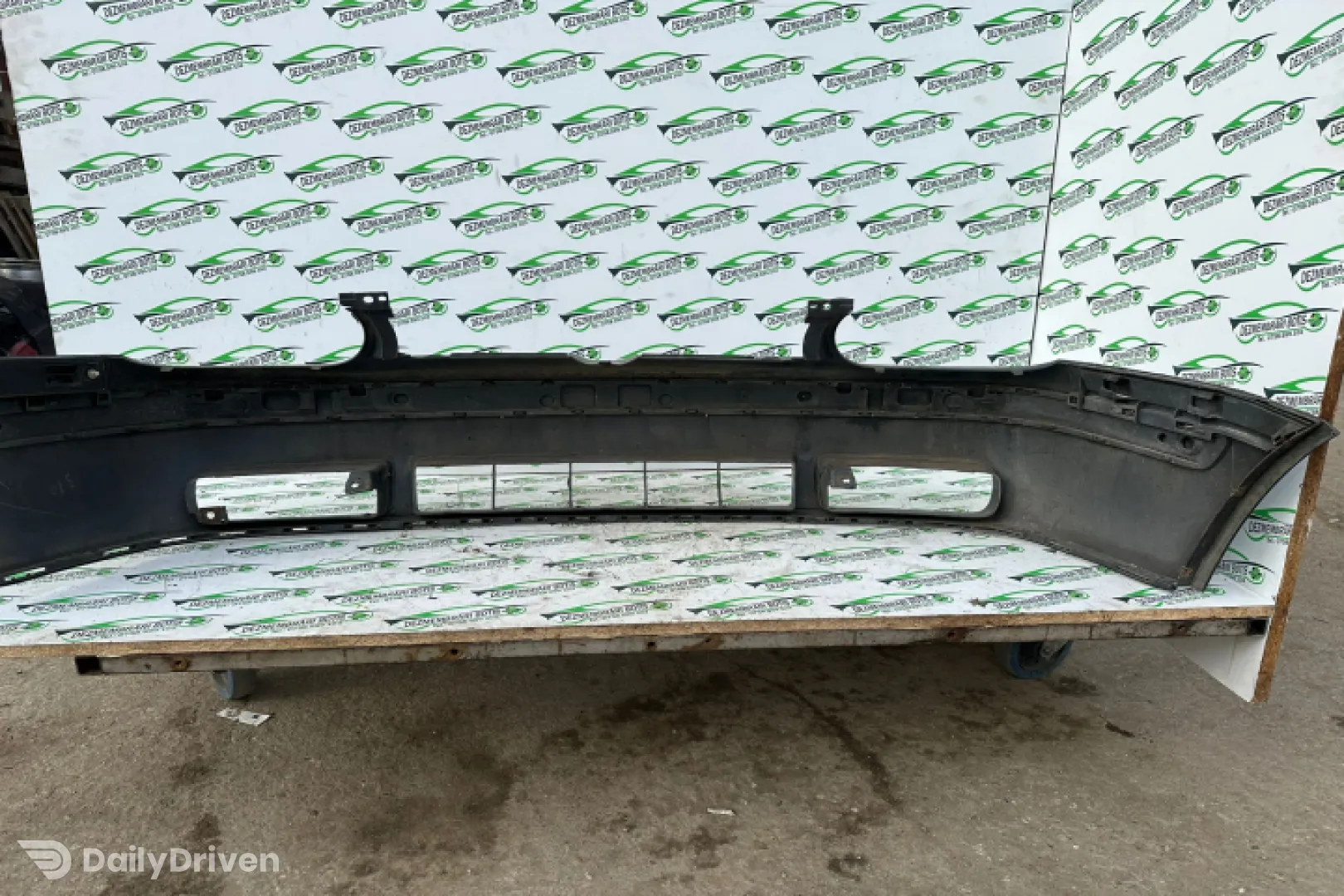 Bara fata Volkswagen VW Golf 4 [1997 - 2006] Hatchback 5-usi 1.4 MT (75 hp)