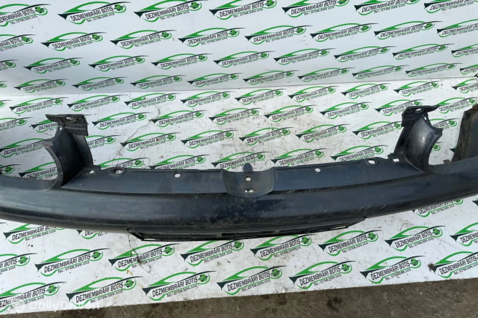 Bara fata Volkswagen VW Golf 4 [1997 - 2006] Hatchback 5-usi 1.4 MT (75 hp)