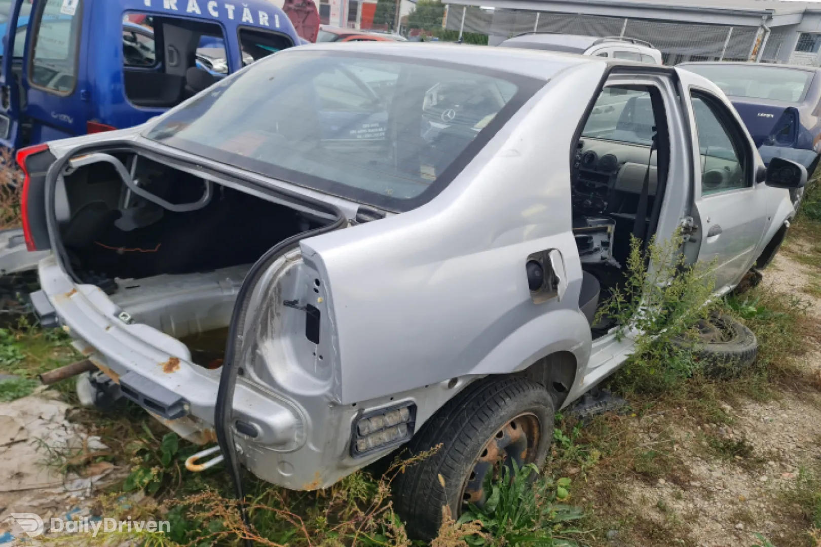 Bara fata Dacia Logan  [facelift] [2007 - 2012] Sedan 1.4 MT (75 hp)