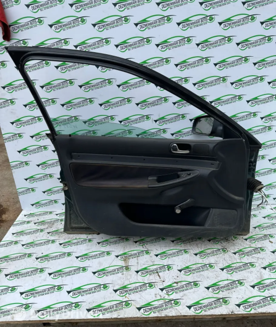 Usa / Portiera fata stanga Audi A4 B5 [1994 - 1999] Sedan 1.6 MT (101 hp)