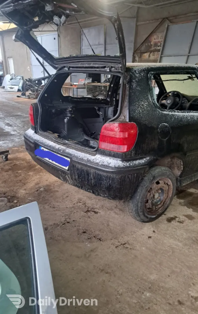 Bara fata Volkswagen VW Polo 3 6N [facelift] [2000 - 2002] Hatchback 3-usi 1.4 16V MT (75 hp)