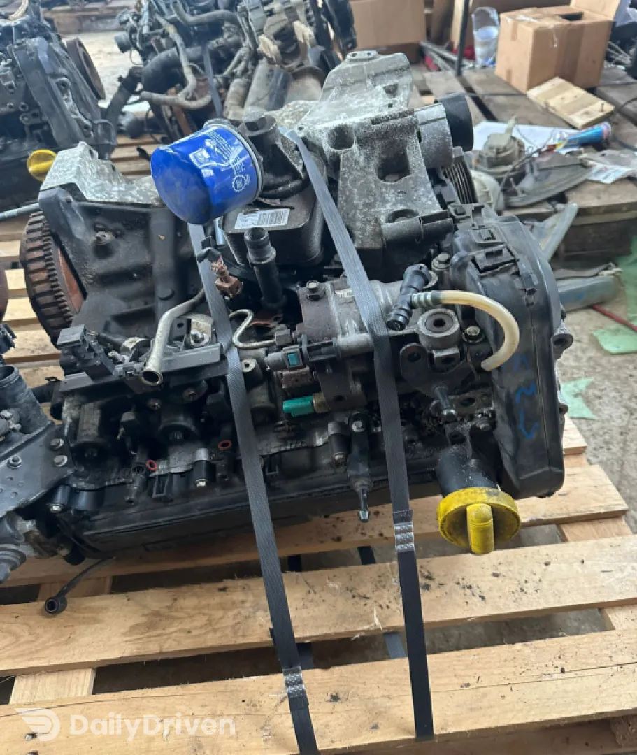 Motor fara anexe Dacia Logan  [facelift] [2007 - 2012] MCV wagon 1.5 D MT (86 hp)