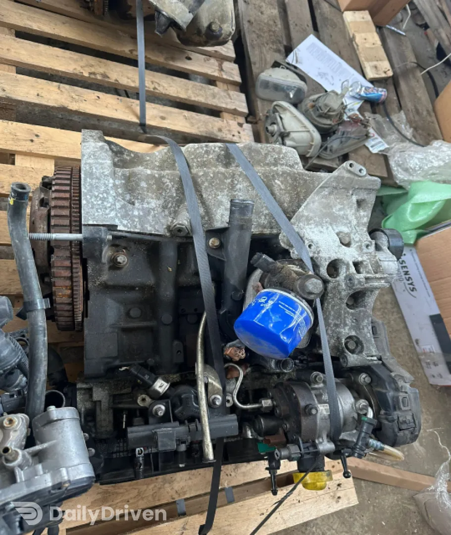 Motor fara anexe Dacia Logan  [facelift] [2007 - 2012] MCV wagon 1.5 D MT (86 hp)