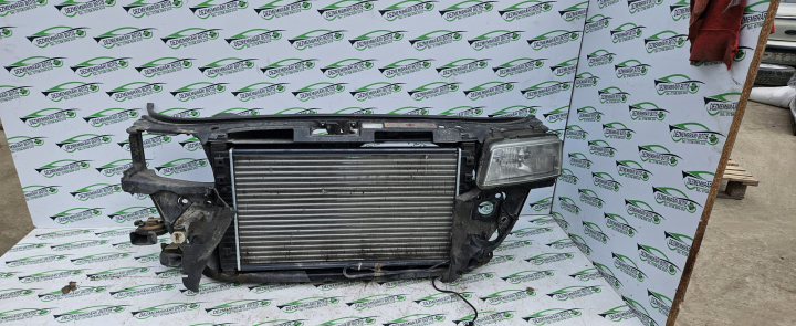 Radiator apa racire motor Audi A4 B5 [1994 - 1999] Sedan 1.8 MT (125 hp)