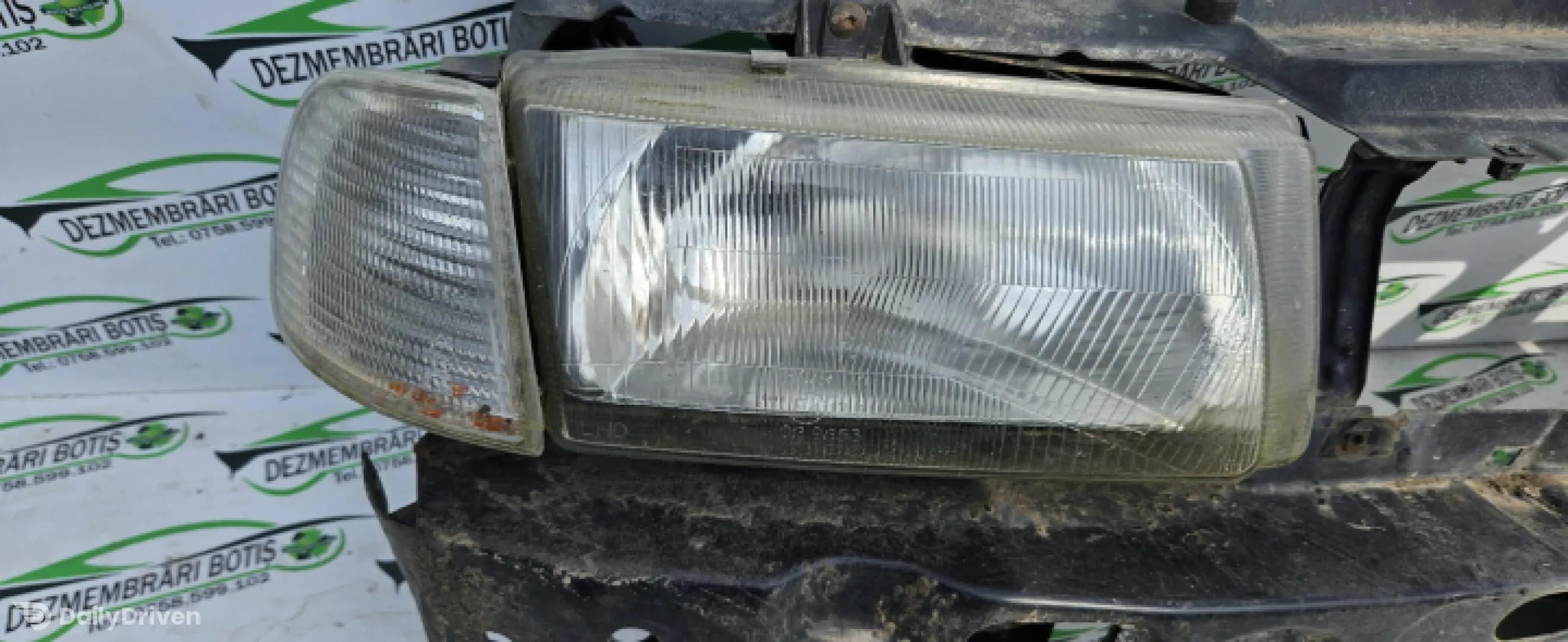 Lampa semnalizare fata dreapta Volkswagen VW Polo 3 6N [1994 - 2001] Classic Sedan 1.9 D MT (64 hp)