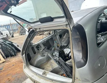Butoane geam sofer Opel Corsa C [facelift] [2003 - 2006] Hatchback 5-usi 1.3 CDTI MT (70 hp)