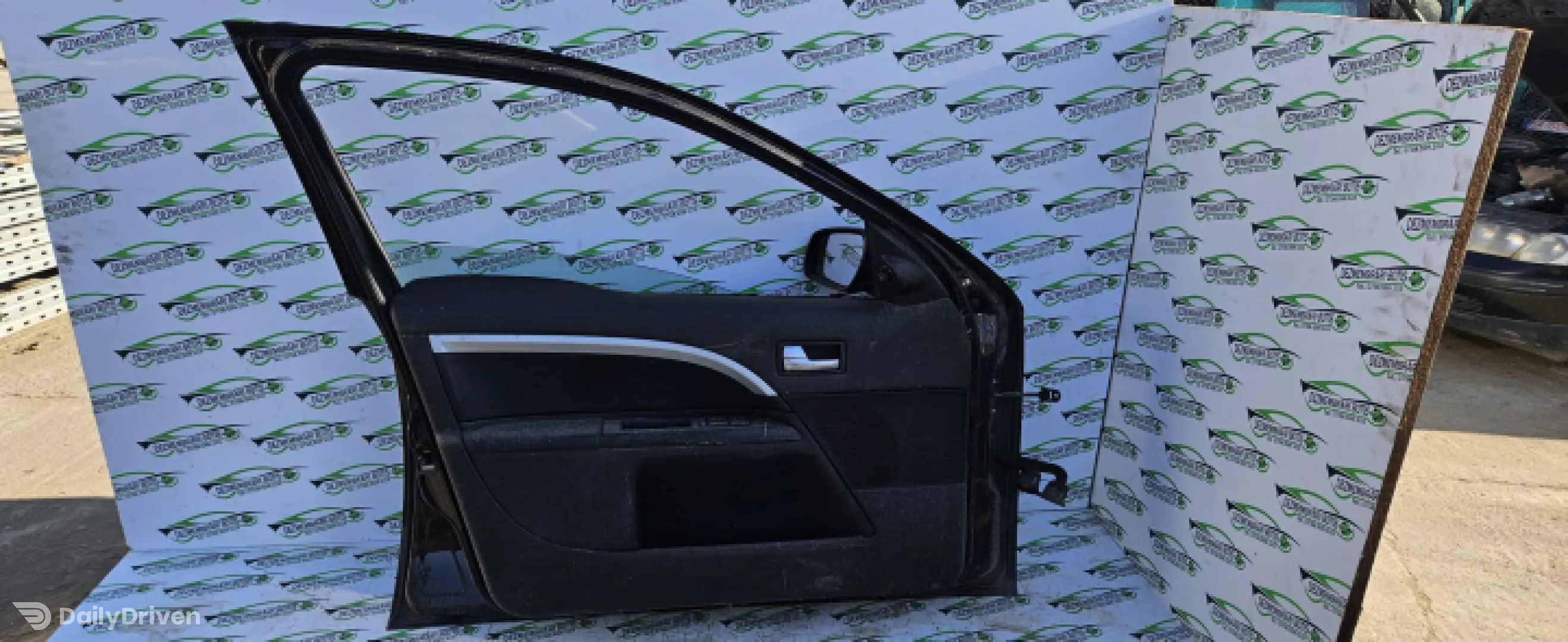 Usa / Portiera fata stanga Ford Mondeo 3 [2000 - 2003] Sedan 2.0 TDCi 5MT (115 hp)