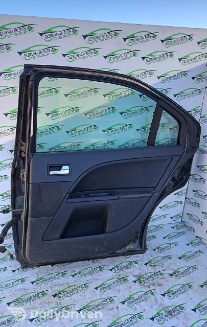 Usa / Portiera spate dreapta Ford Mondeo 3 [2000 - 2003] Sedan 2.0 TDCi 5MT (115 hp)
