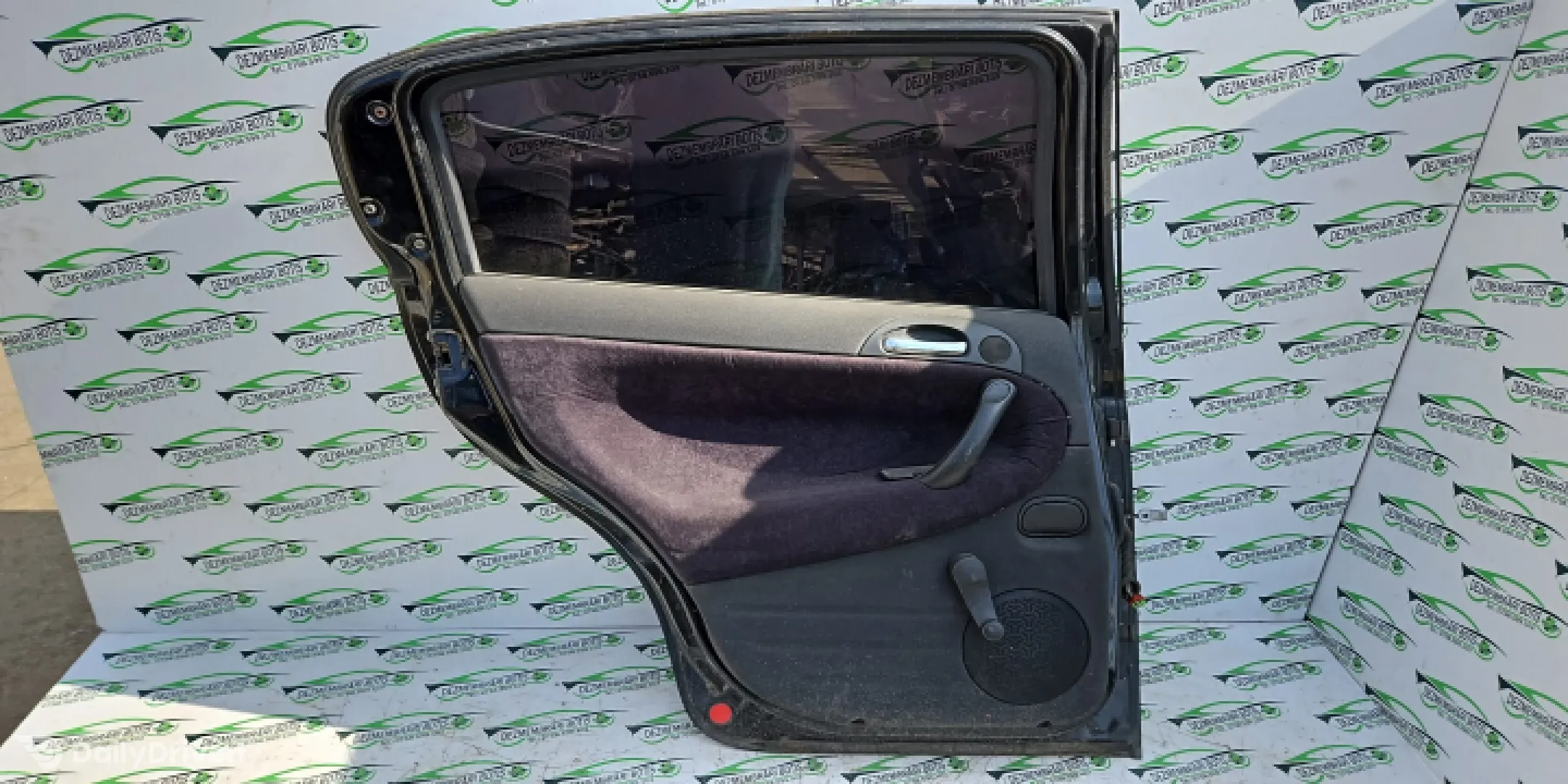Usa / Portiera spate stanga Alfa Romeo 147  [2000 - 2004] Hatchback 3-usi 1.9 JTD MT (115 hp)